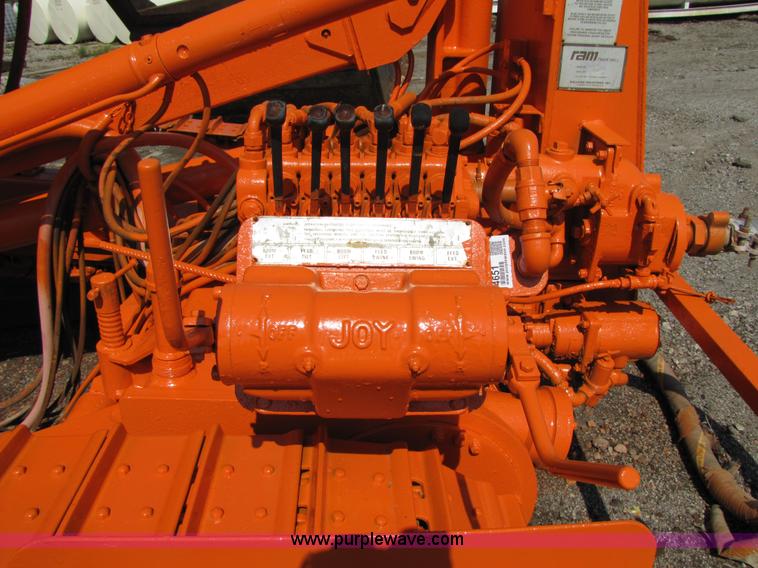 image for item 4651 Joy MS2A track drill