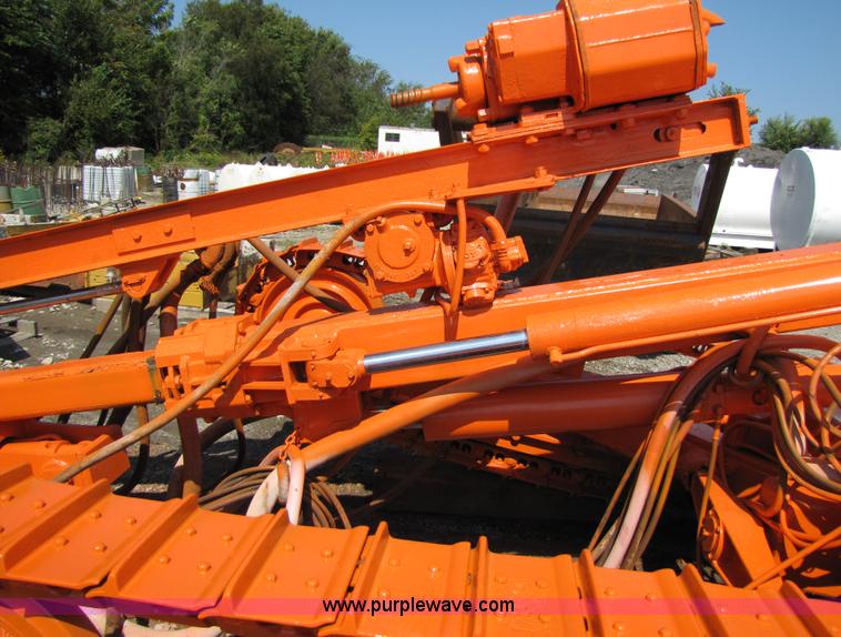 image for item 4651 Joy MS2A track drill