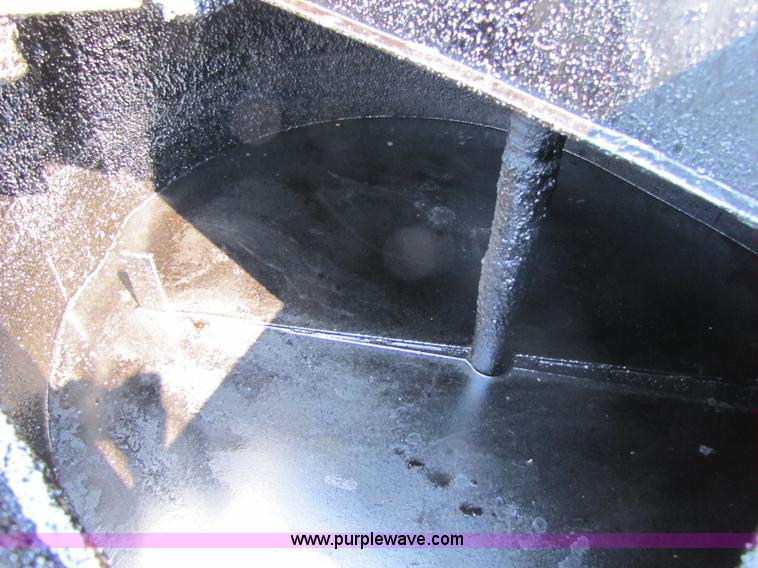 image for item 4652 1997 Cimline 225 melter applicator