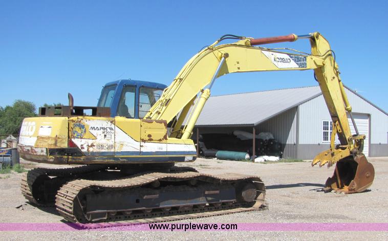 image for item 4884 Kobelco SK200LC excavator
