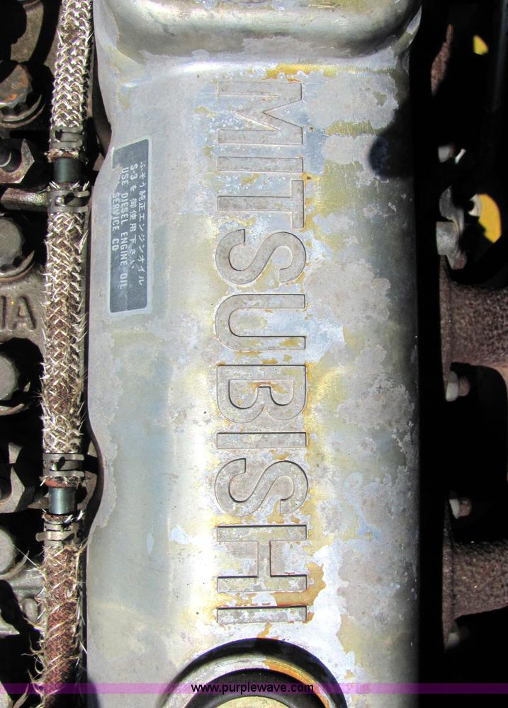 image for item 4884 Kobelco SK200LC excavator