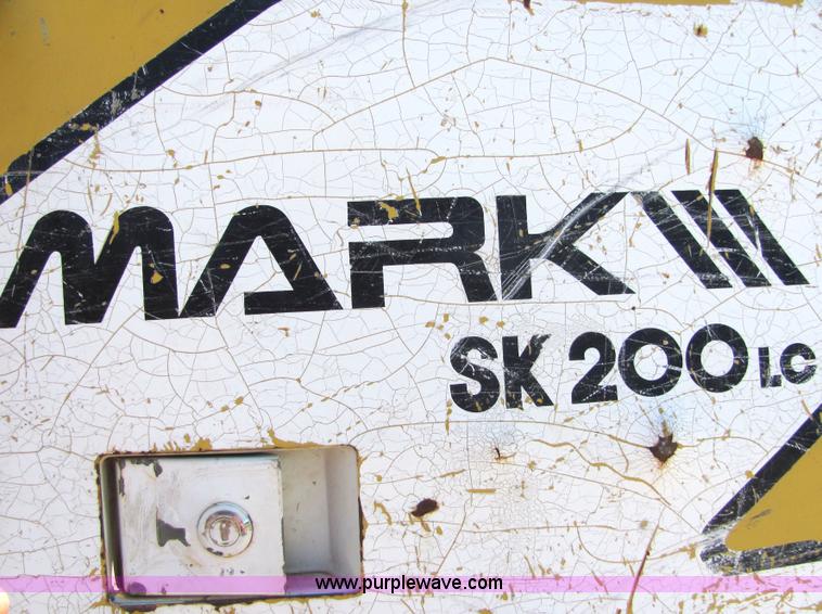 image for item 4884 Kobelco SK200LC excavator