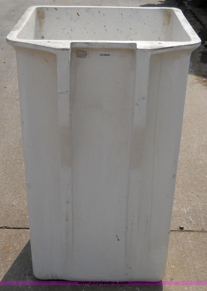 image for item 5033 Altech aerial bucket