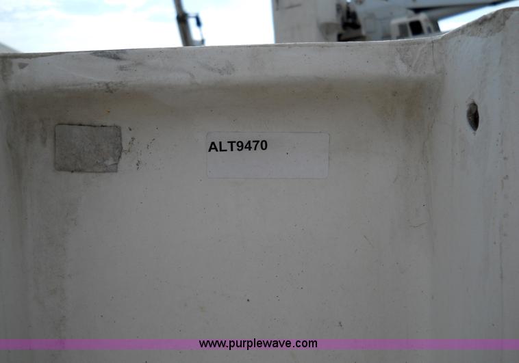 image for item 5033 Altech aerial bucket