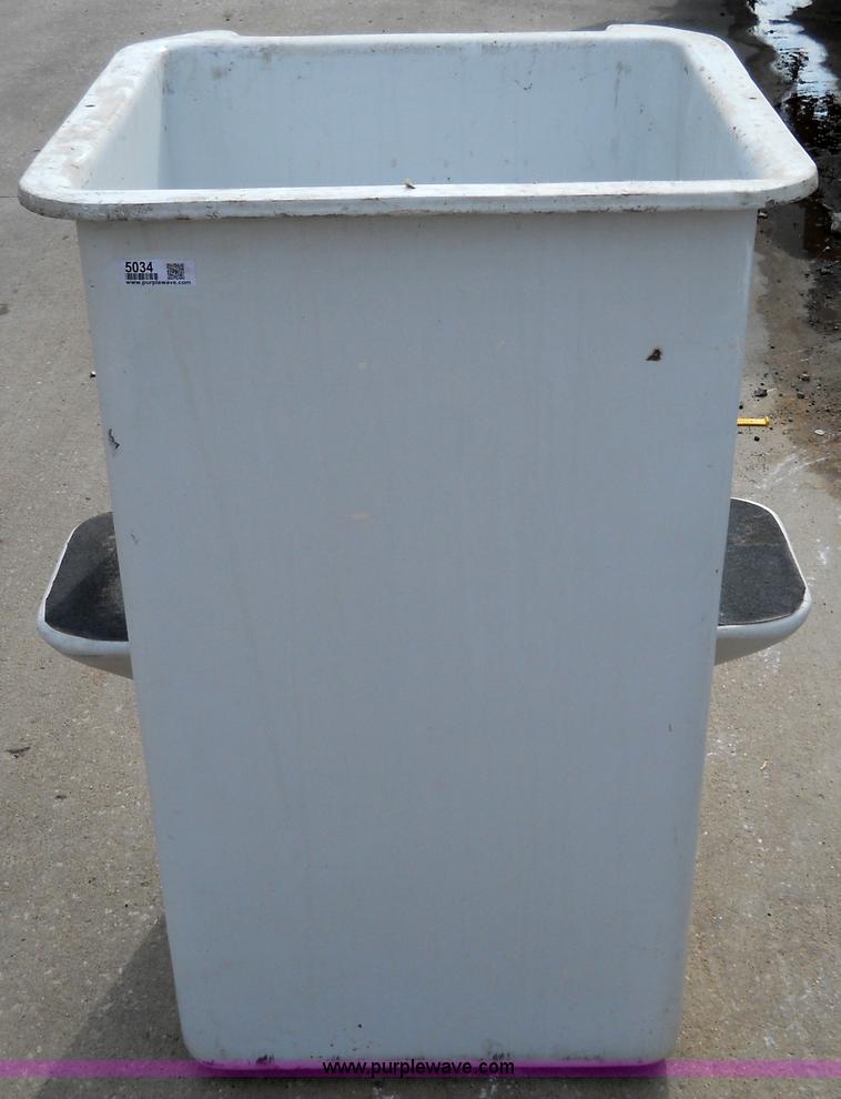 image for item 5034 Altech aerial bucket