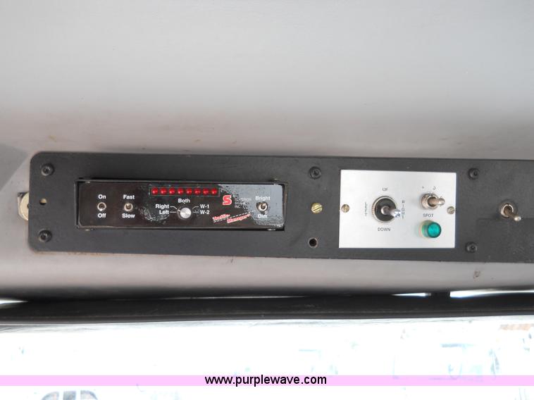 image for item 5059 2001 Freightliner FL80 digger truck