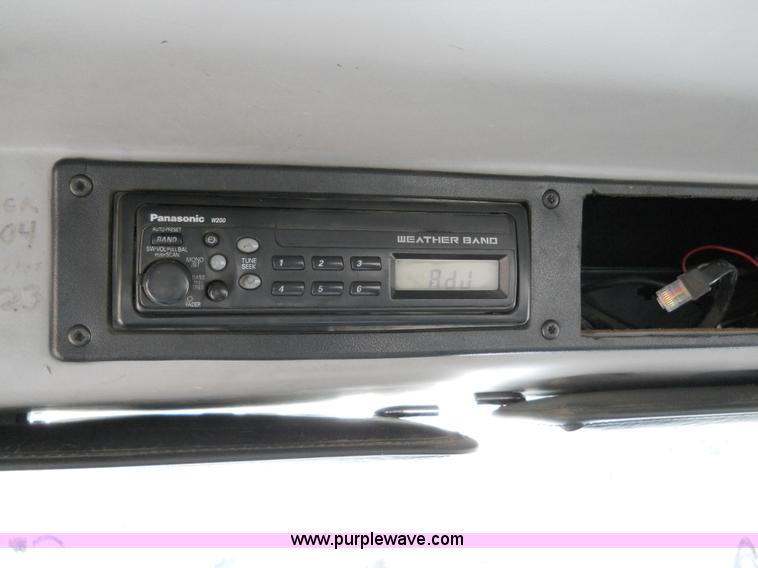 image for item 5059 2001 Freightliner FL80 digger truck