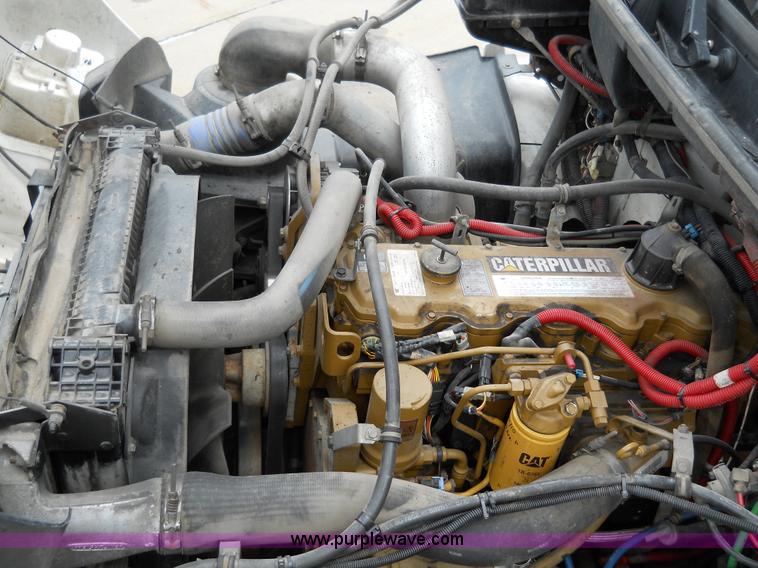 image for item 5059 2001 Freightliner FL80 digger truck