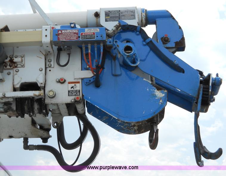 image for item 5059 2001 Freightliner FL80 digger truck