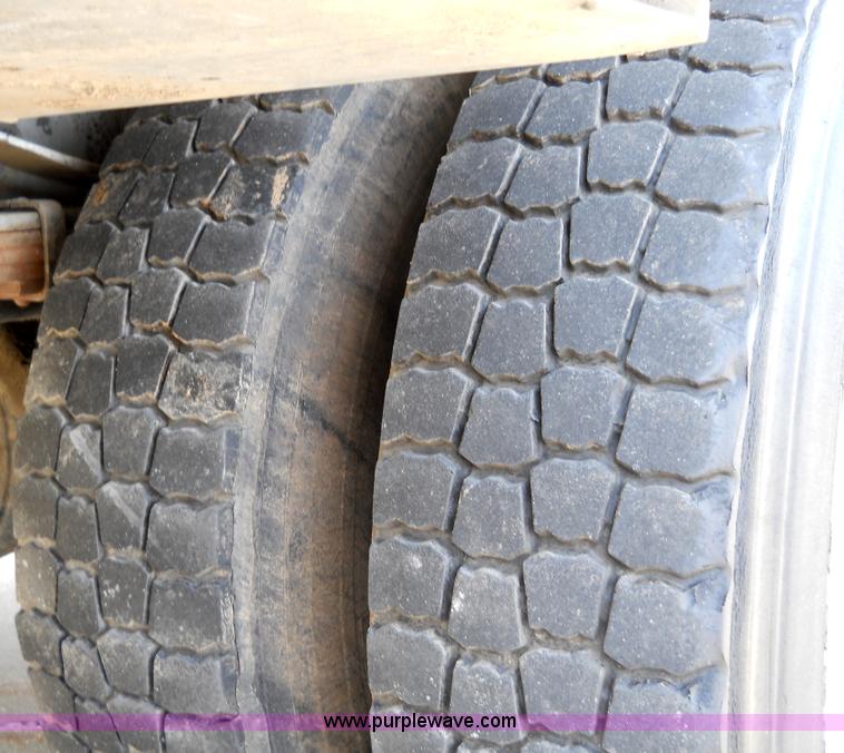 image for item 5059 2001 Freightliner FL80 digger truck