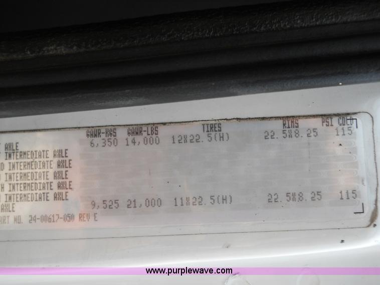 image for item 5059 2001 Freightliner FL80 digger truck