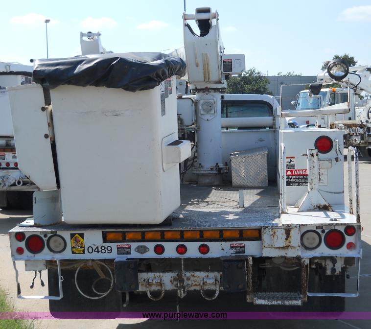 image for item 5060 2000 Ford F550 Super Duty bucket truck