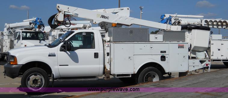 image for item 5060 2000 Ford F550 Super Duty bucket truck