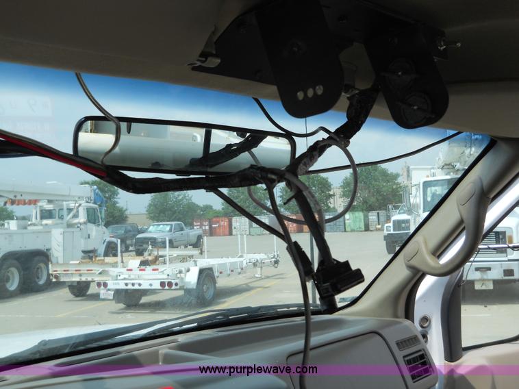 image for item 5060 2000 Ford F550 Super Duty bucket truck