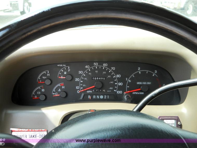 image for item 5060 2000 Ford F550 Super Duty bucket truck