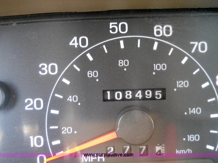 image for item 5060 2000 Ford F550 Super Duty bucket truck