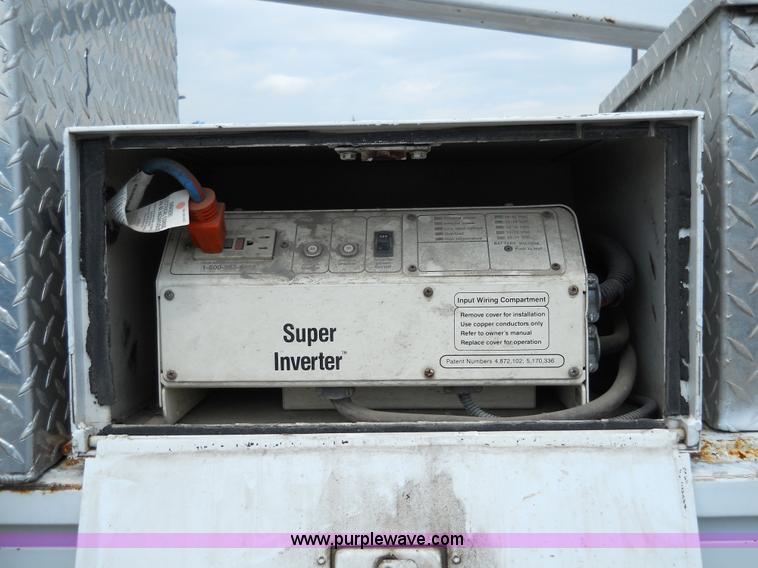 image for item 5060 2000 Ford F550 Super Duty bucket truck