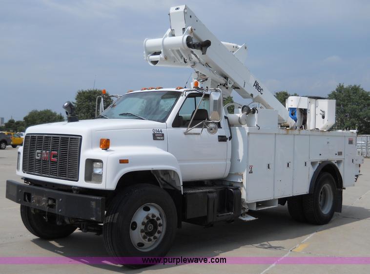 image for item 5061 1999 GMC C7500 bucket truck
