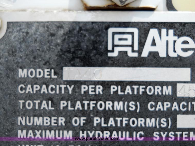 image for item 5061 1999 GMC C7500 bucket truck