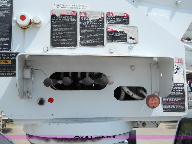 image for item 5061 1999 GMC C7500 bucket truck