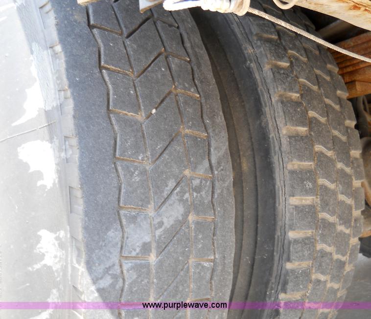 image for item 5061 1999 GMC C7500 bucket truck