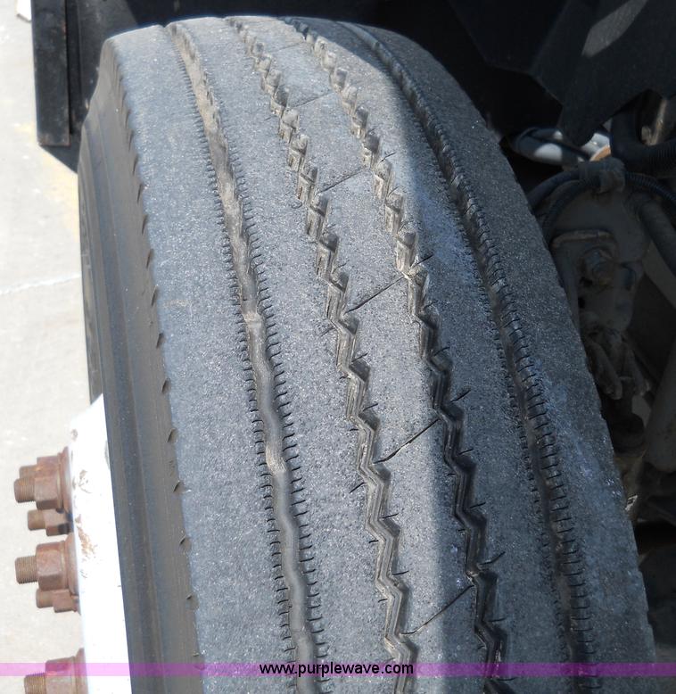 image for item 5061 1999 GMC C7500 bucket truck