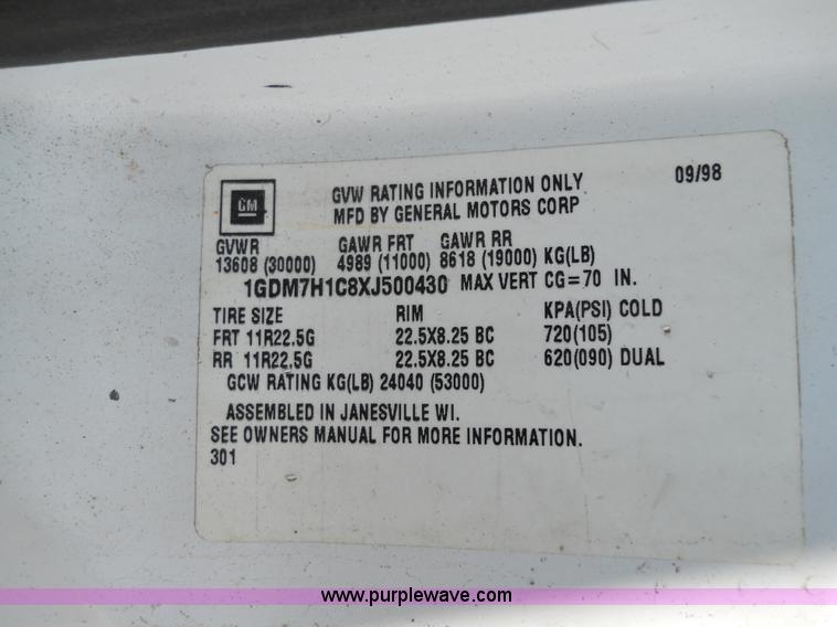 image for item 5061 1999 GMC C7500 bucket truck