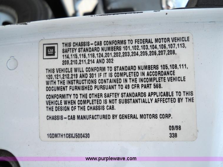 image for item 5061 1999 GMC C7500 bucket truck