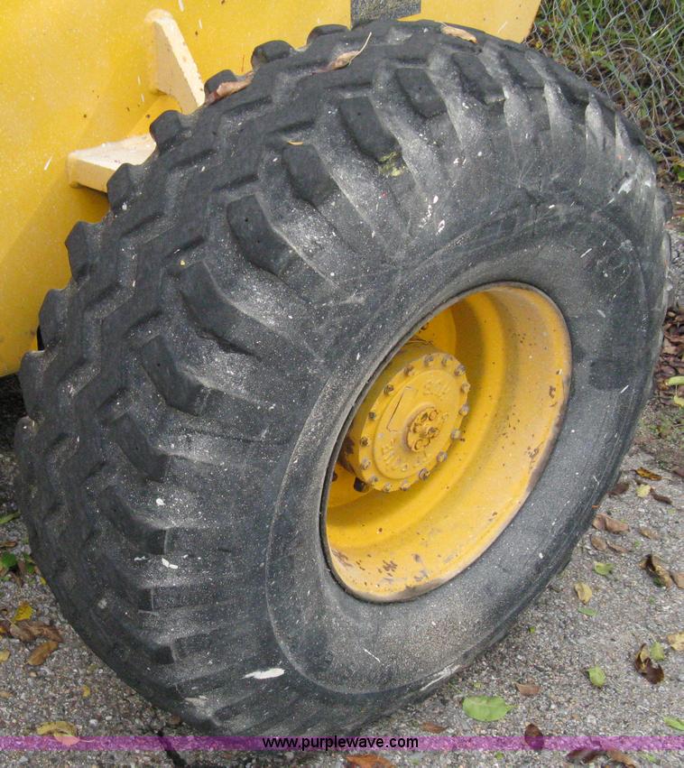 image for item 5117 Condor RT48A boom lift