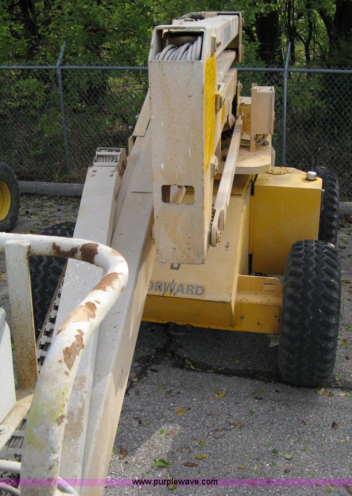 image for item 5117 Condor RT48A boom lift