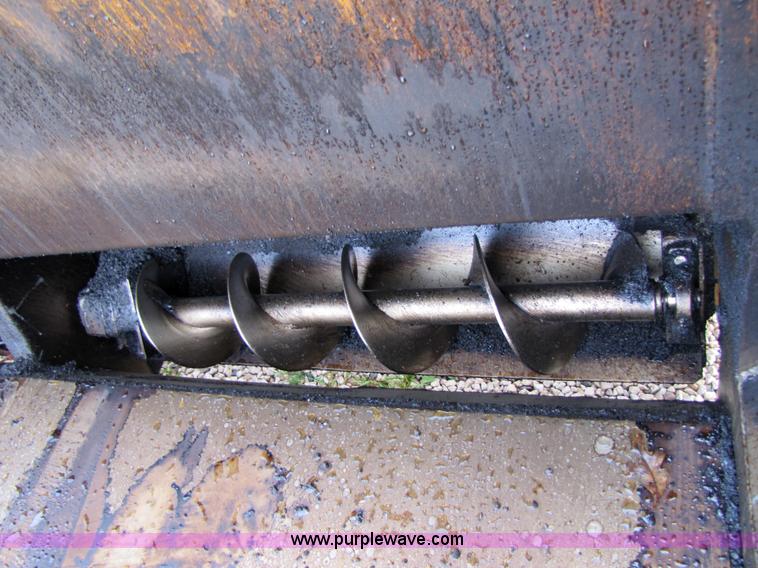 image for item 5181 1999 Puckett Bros T655 asphalt paver