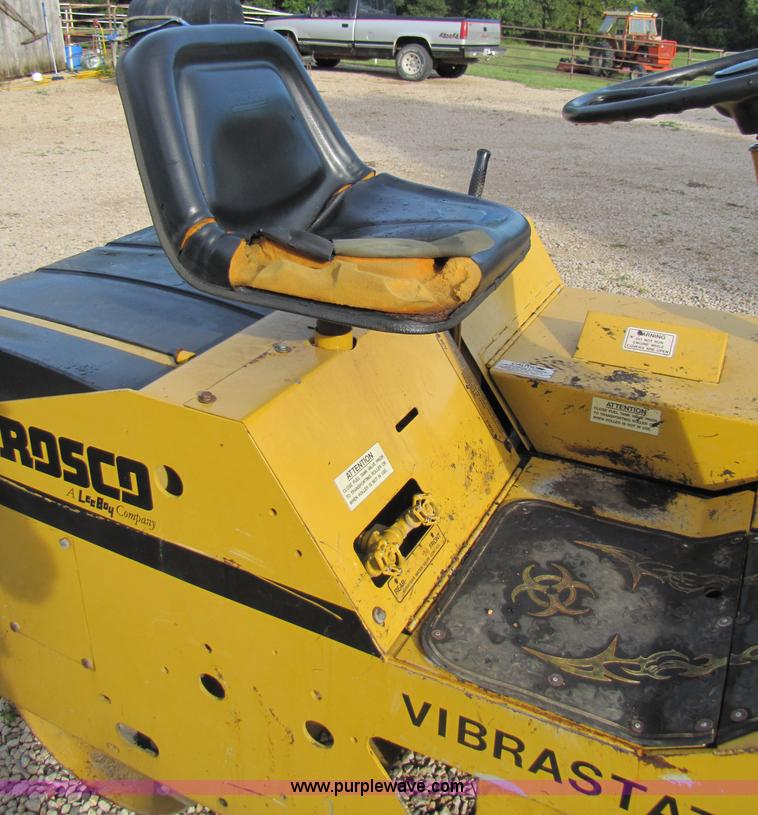 image for item 5182 1999 Rosco Vibrastat III vibratory roller