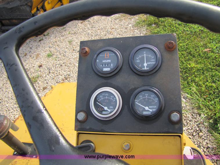 image for item 5182 1999 Rosco Vibrastat III vibratory roller