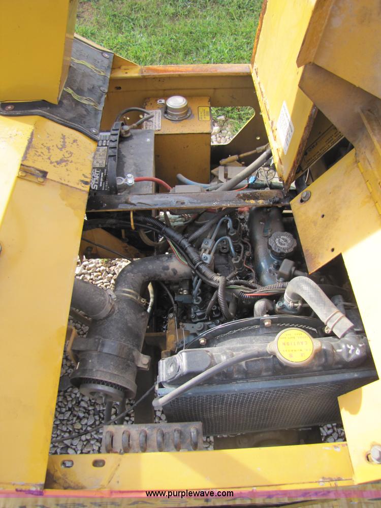 image for item 5182 1999 Rosco Vibrastat III vibratory roller