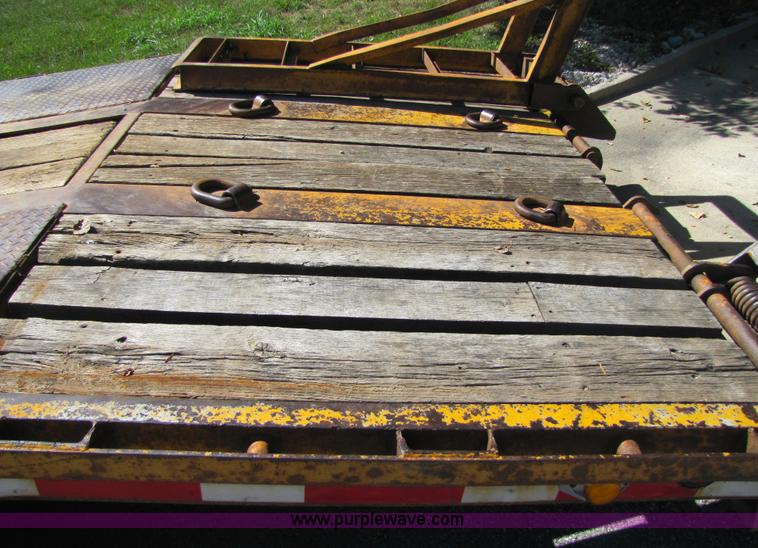 image for item 5192 1998 Trailboss double axle trailer