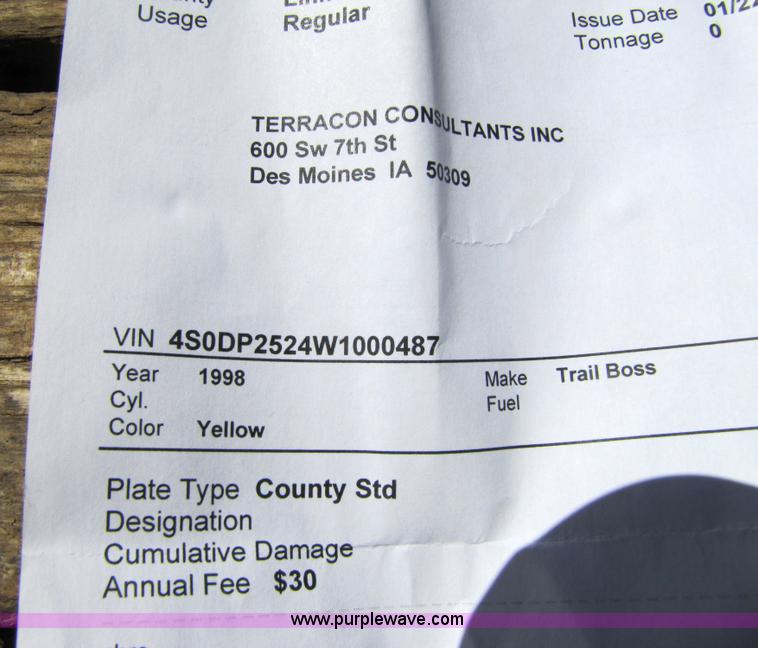 image for item 5192 1998 Trailboss double axle trailer