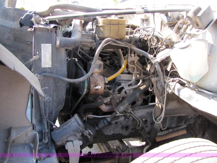image for item 5246 1989 GMC C6500 dump truck