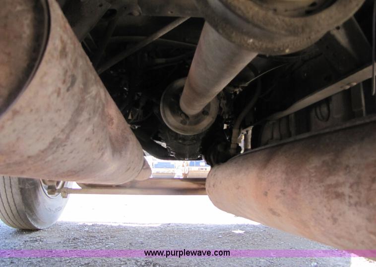 image for item 5246 1989 GMC C6500 dump truck