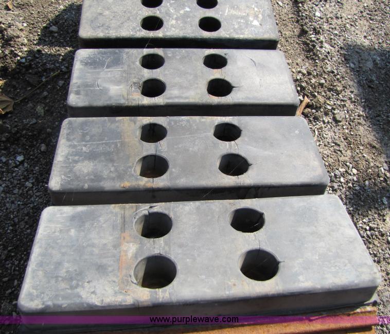 image for item 5248 Track with rubber pads