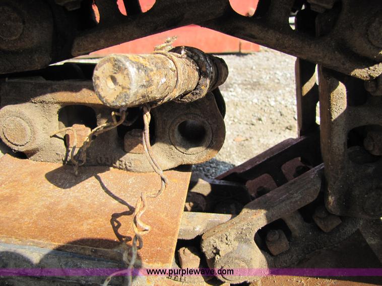 image for item 5248 Track with rubber pads