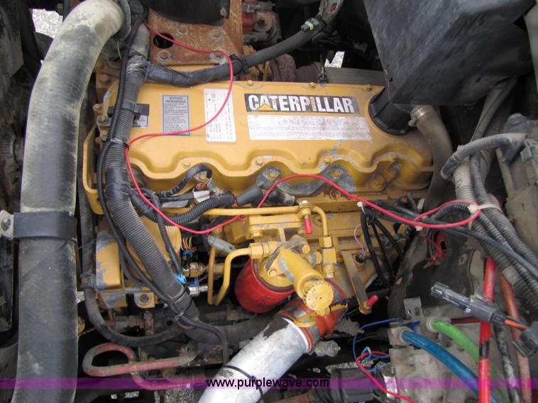 image for item 5267 2000 GMC C7500 bucket truck