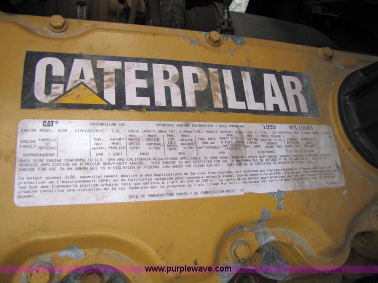 image for item 5267 2000 GMC C7500 bucket truck