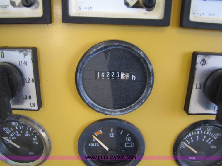 image for item 5287 2003 Olympian generator