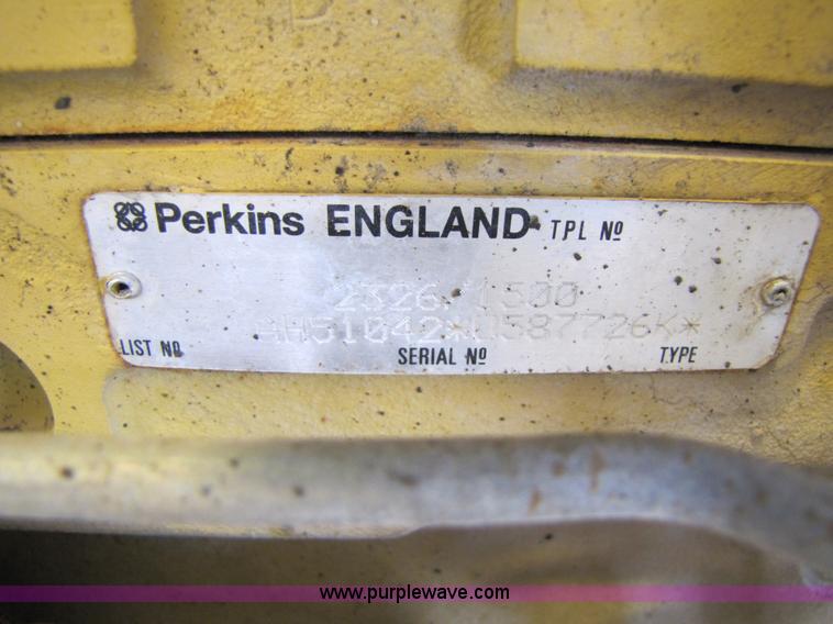 image for item 5287 2003 Olympian generator