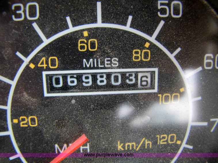 image for item 5289 1996 Kenworth Construct T400B semi truck