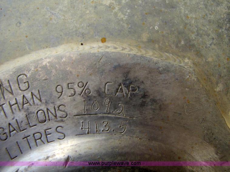 image for item 5289 1996 Kenworth Construct T400B semi truck