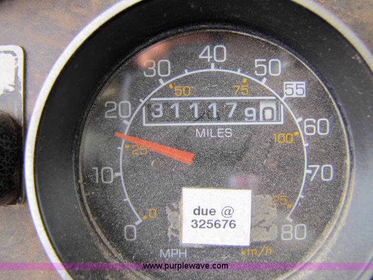 image for item 5291 1992 Kenworth Construct T400 semi truck