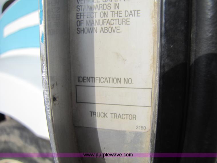 image for item 5291 1992 Kenworth Construct T400 semi truck