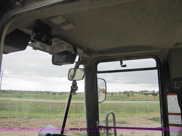 image for item 5299 1998 Komatsu WA450-3 wheel loader