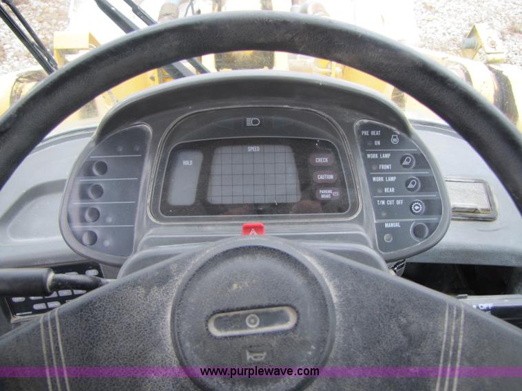 image for item 5299 1998 Komatsu WA450-3 wheel loader